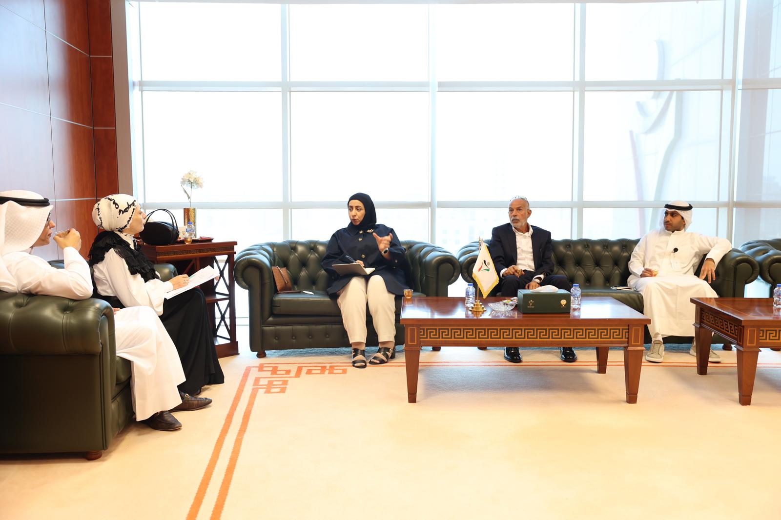 الهيئة العامة للقوى العاملة تبحث مع اتحاد الصناعات الكويتية سبل دعم وتطوير القطاع الصناعي